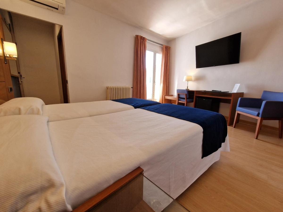 Hotel Sant Jordi Tarragona Esterno foto